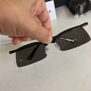 COPY Brand  New, Balenciaga Unisex Sunglasses BB045S 002 Balenciaga | Accessories | Copy Brand New Balenciaga Unisex  main image 3